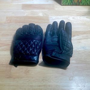 Harley Davidson women’s genuine leather gloves